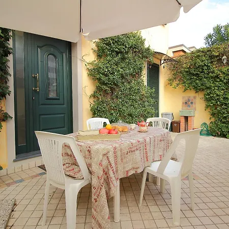 Villino Lidia Casa vacanze Viareggio